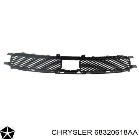 Решітка бампера нижня 68320618AA CHRYSLER