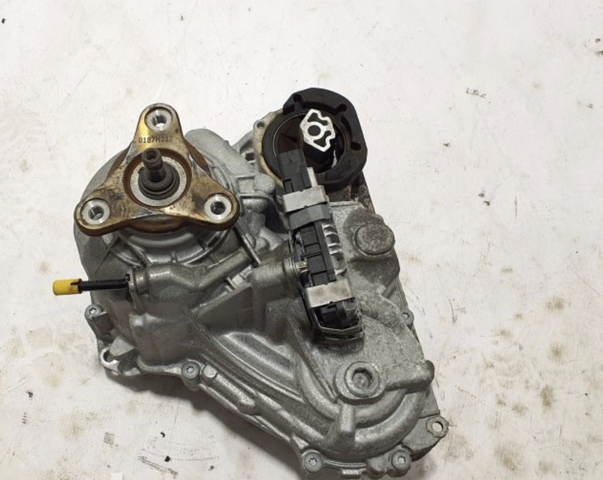 Роздавальна коробка 7889034 BMW