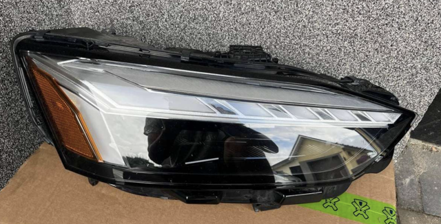 Права блок фара 8W6941040B VAG