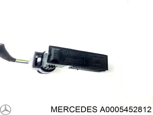 Кнопка стоп-сигналу A0005452812 MERCEDES