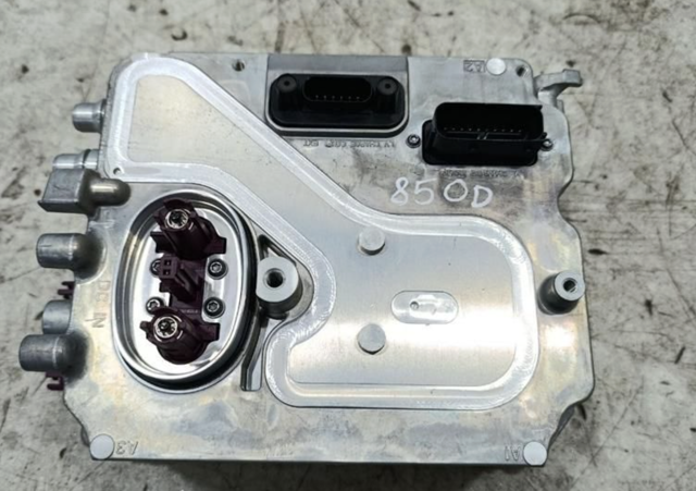 Модуль управління (ЕБУ) заряду основної батареї A0009002337 MERCEDES