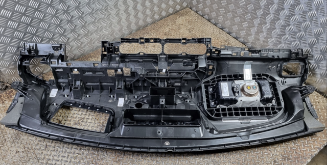 Установка подушки безпеки пасажира A1678607801 MERCEDES