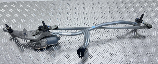 Трапеція щіток лобового скла A2058200740 MERCEDES