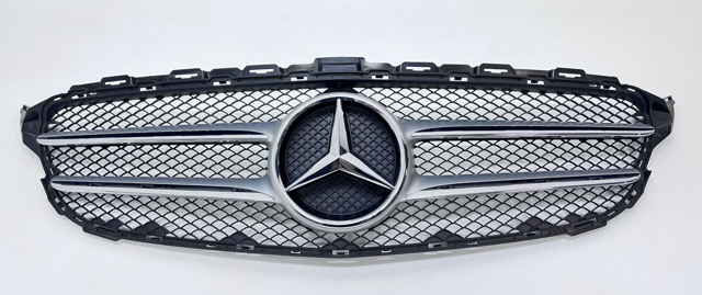 Решітка A2058880023 MERCEDES
