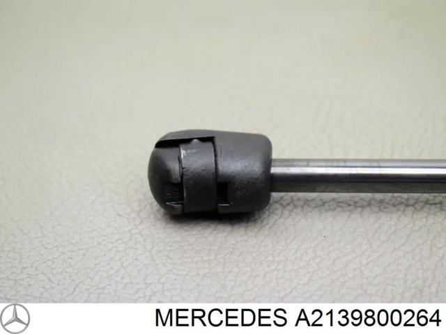 Амортизатор капота правий A2139800264 MERCEDES