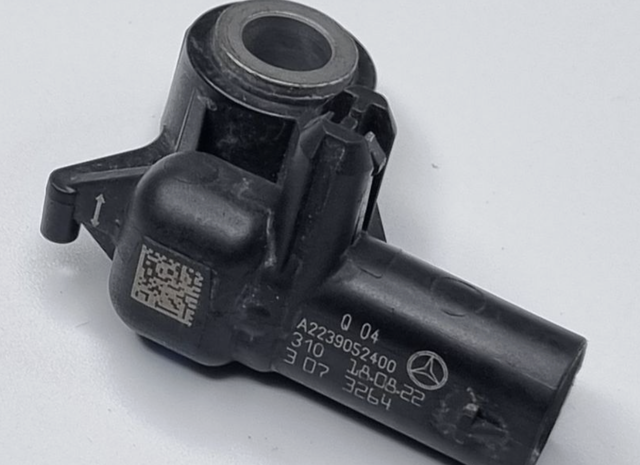 Датчик поздовжнього прискорення A2239052400 MERCEDES