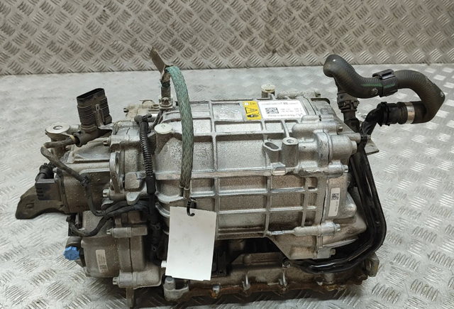 Двигун у зборі (електричний) A2433408802 MERCEDES