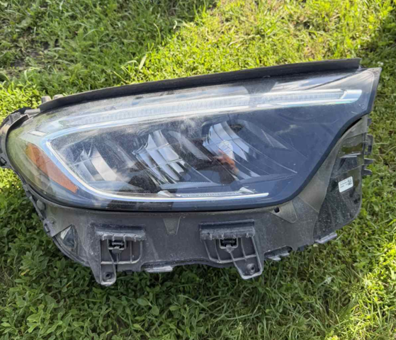 Основна фара - вставка A2549062000 MERCEDES