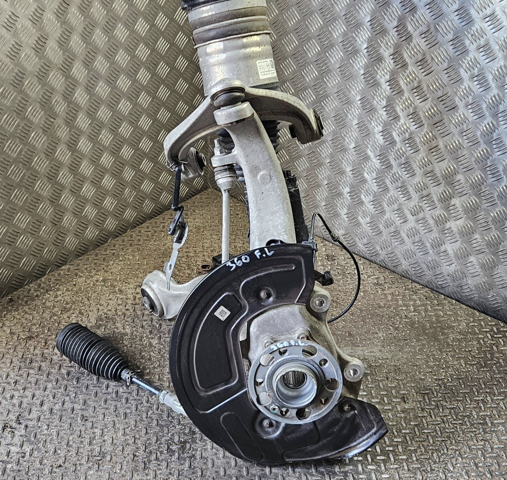 Кожух гальмівного диска A2974210100 MERCEDES