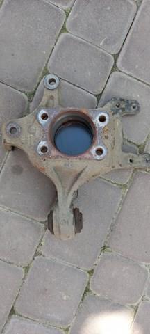 Цапфа - поворотний кулак задній, правий 527203W000 HYUNDAI