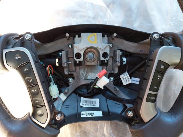 Руль 561002B351HZ HYUNDAI