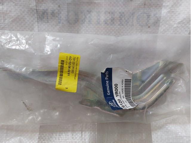 Петля капота, права 791201R000 HYUNDAI