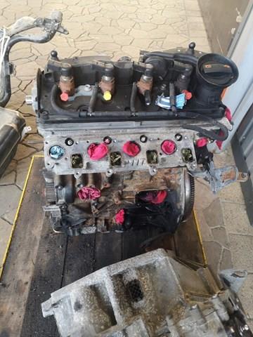 Двигун 1.6 tdi cayc пробіг 190 т.км пошкоджена клапанна кришка 03L100090Q 