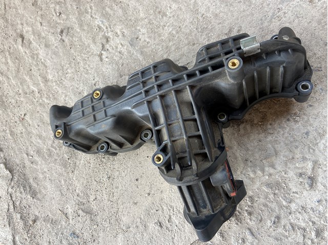 Колектор впускний 03L129711AL VAG