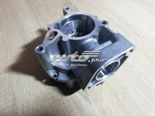 Насос вакуумний 06L145100L VAG