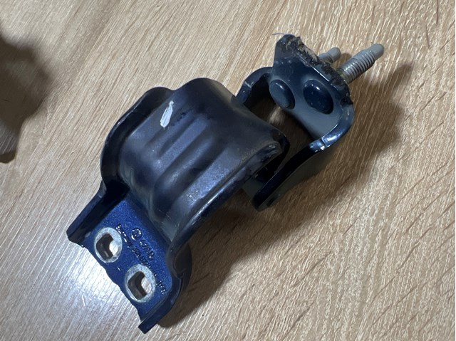 Петля багажника 3C9827301E VAG
