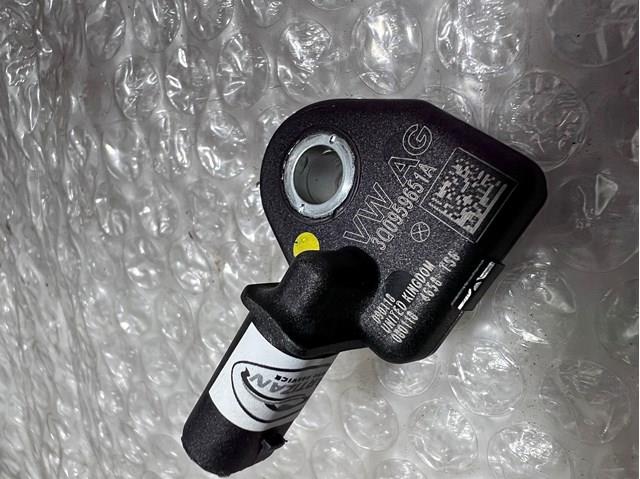 Датчик AIRBAG передній 3Q0959651A VAG