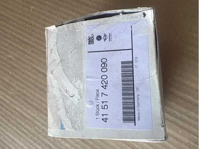 Петля передніх дверей, правою 41517420090 BMW