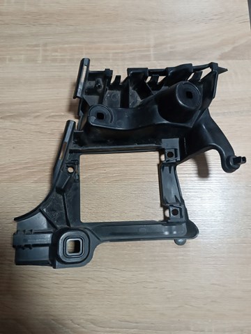 Напрямна заднього бампера, ліва 4G9807393D VAG