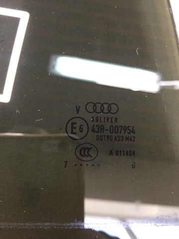 Скло заднє праве 4G9845206A VAG