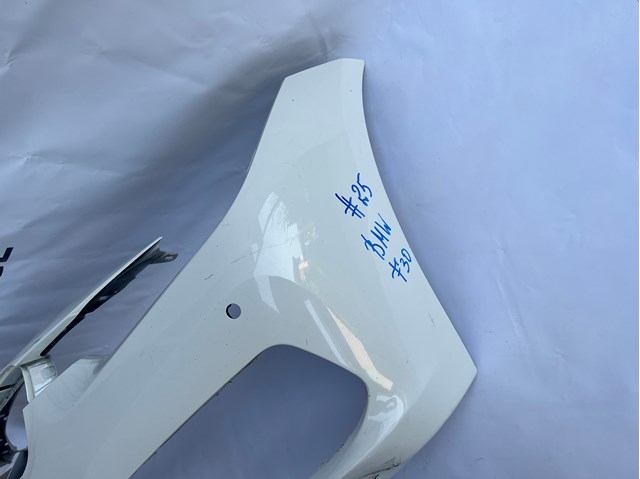 Кожух бампера переднього 51117427120 BMW