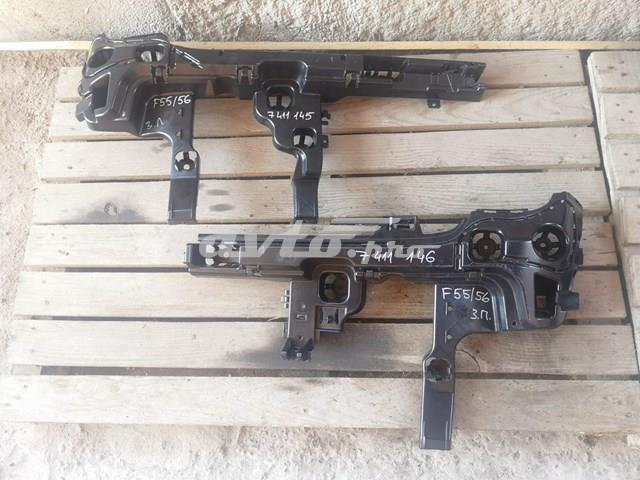 Кронштейн бампера заднього, правий 51127411146 BMW