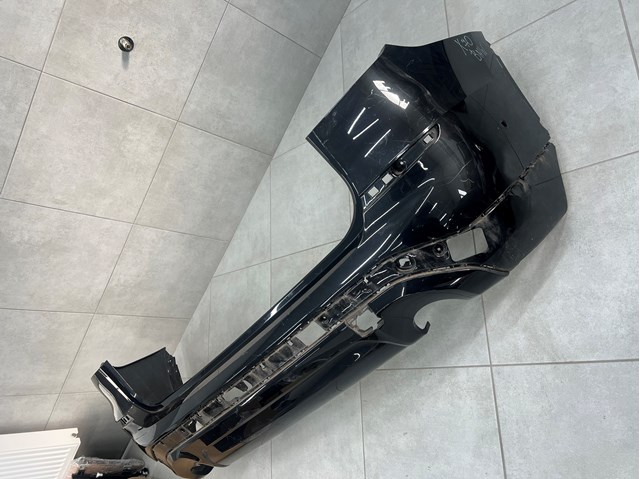 Бампер задній 51127488218 BMW