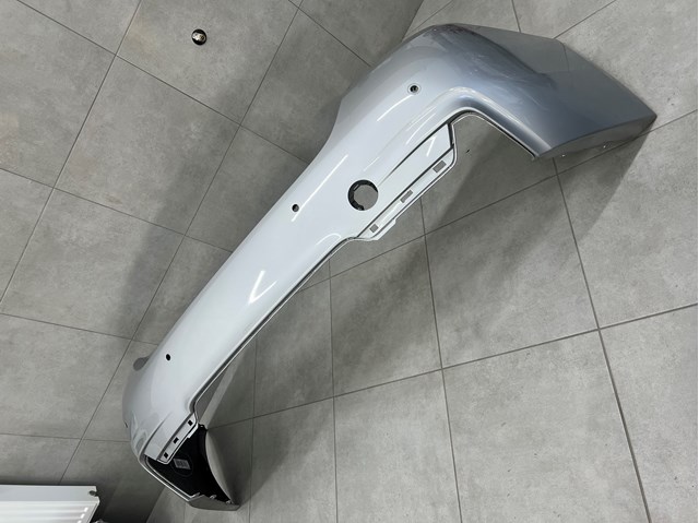 Кожух бампера заднього 51128073080 BMW