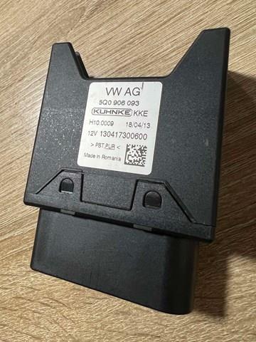 Модуль керування (ЕБУ) паливного насосу 5Q0906093 VAG