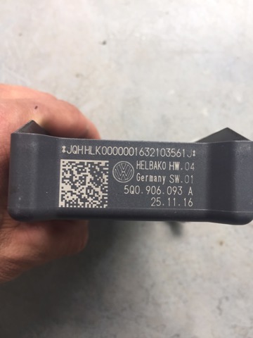 Модуль (блок) управління паливного насоса 5Q0906093A VAG