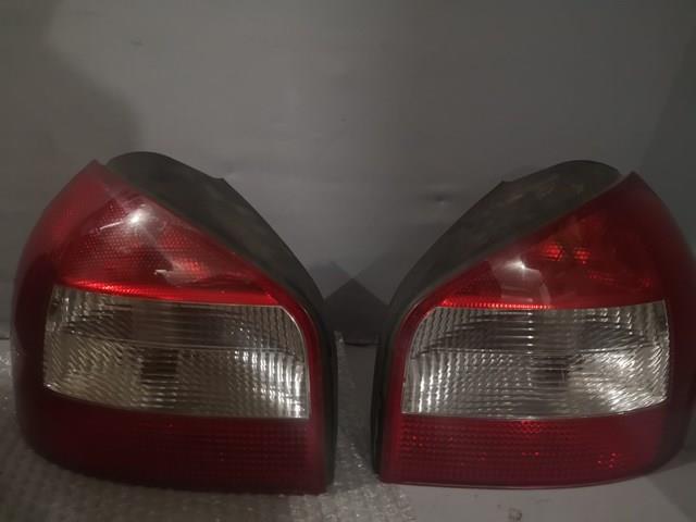 Ліхтар задній правий 8L0945096B VAG