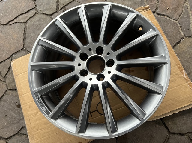 Диски литі (легкосплавні, титанові) A2054011300 MERCEDES
