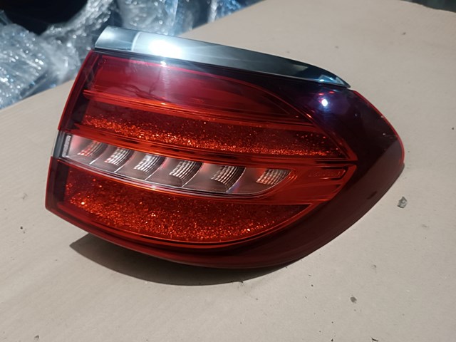 Фара задня права зовнішня A2139068800 MERCEDES