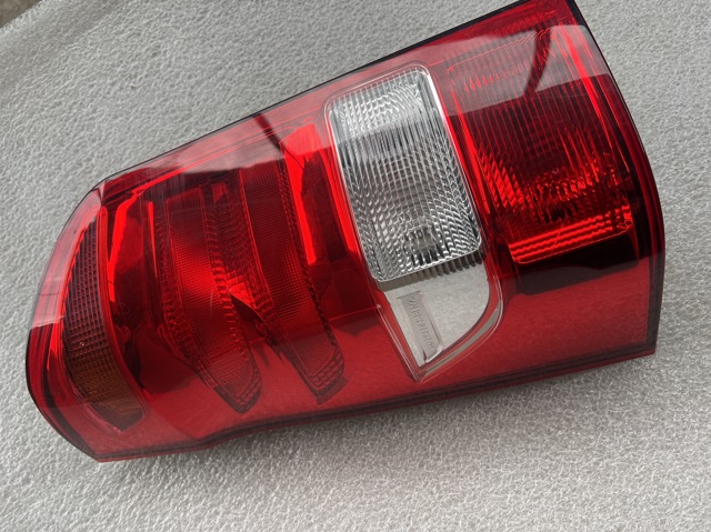 Задня ліва фара A4478200064 MERCEDES