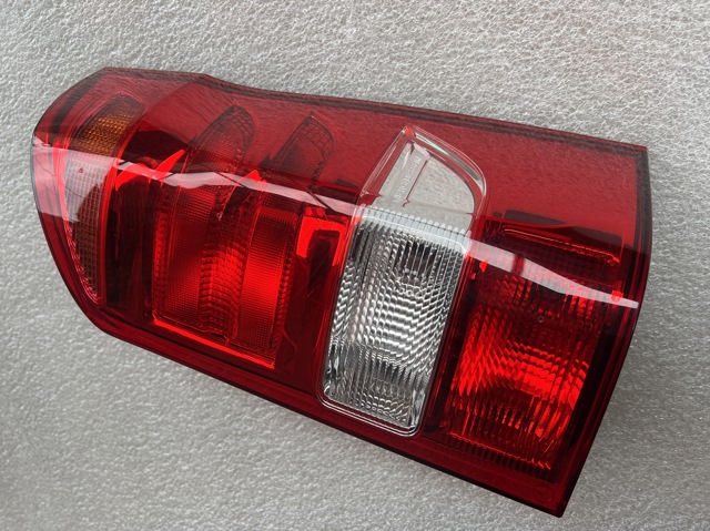 Ліхтар задній правий A4478200164 MERCEDES