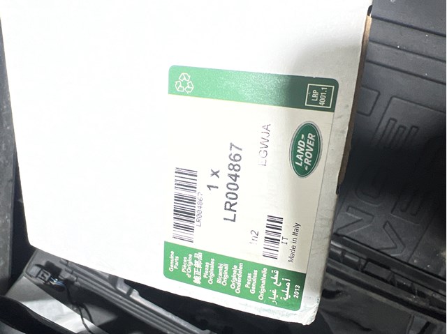 Накладка дзеркала заднього виду, права LR004867 LAND ROVER
