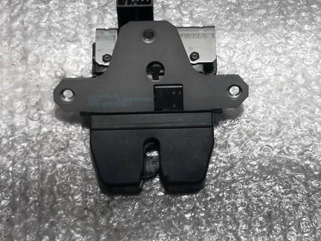 Центральний замок багажника LR025420 LAND ROVER