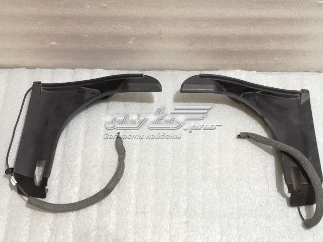 Молдинг кришки багажника LR034418 LAND ROVER