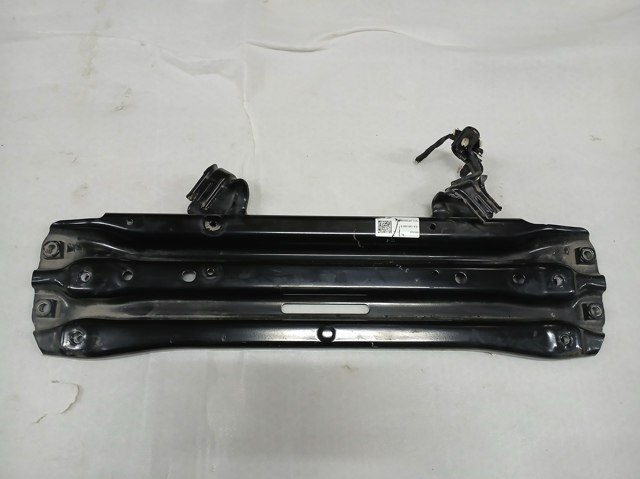 Кронштейн передньої балки 1EA199599B VAG