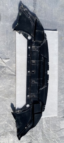 Обвіс бампера 31449349 VOLVO