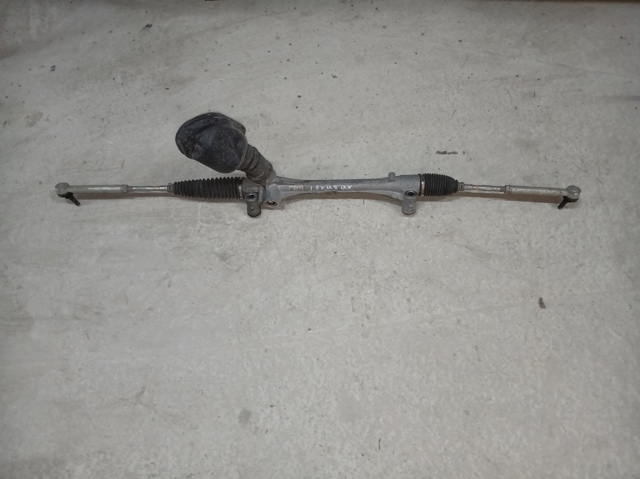 Рейковий рульовий механізм 4551076060 TOYOTA