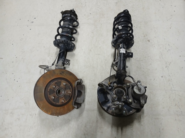Цапфа поворотного кулака 51711N7000 HYUNDAI