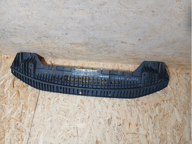 Обвіс бампера 526180F010 TOYOTA