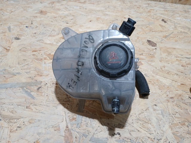 Бачок системи охолодження двигуна розширювальний 5WA121407G VAG