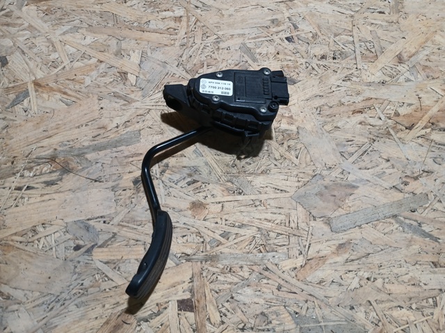Педаль газу (акселератора) 7700313060 RENAULT