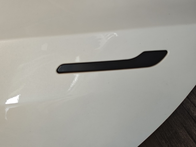 Ручка передніх дверей зовнішня, ліва 152811400D Tesla Model