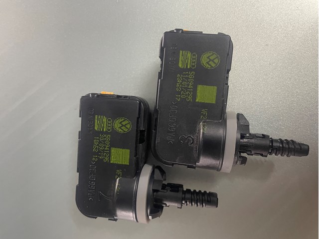 Датчик дорожнього просвіту 5G0941295 VAG