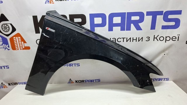 Переднє праве крило 4K0821106B VAG