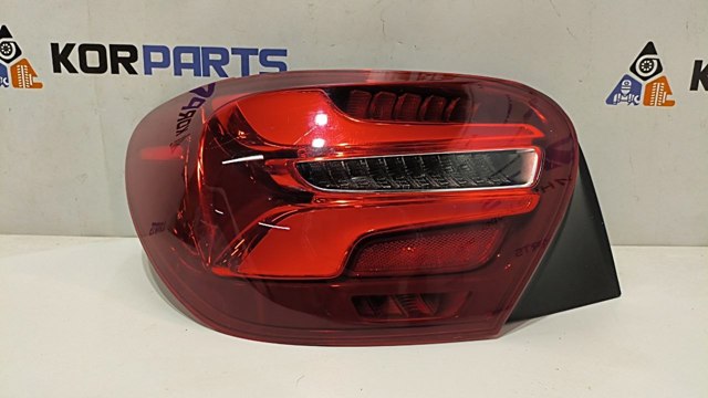 Ліхтар задній лівий, зовнішній A1769065300 MERCEDES
