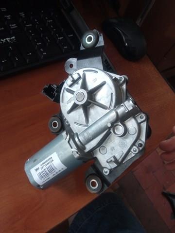 Склоочисник дверей задка 287104EL0A NISSAN